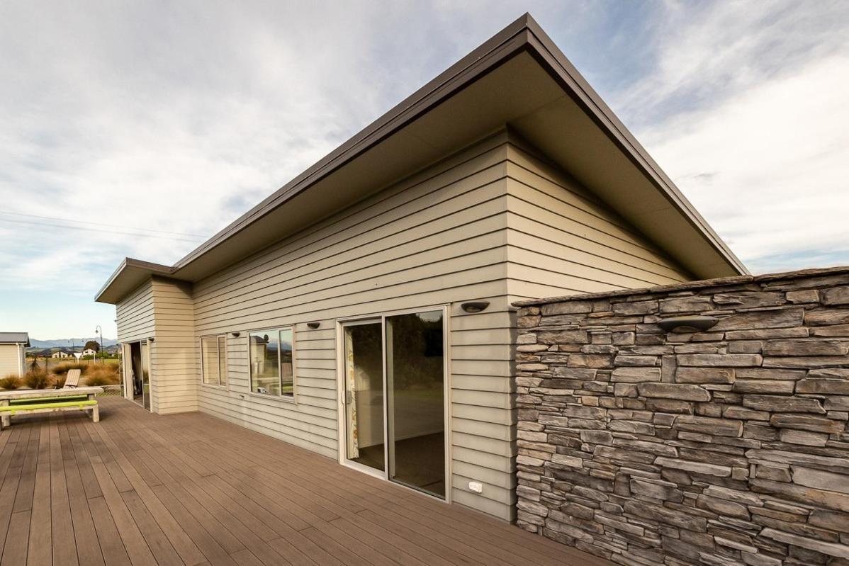 Poppa Pete'S - Te Anau Holiday Home المظهر الخارجي الصورة